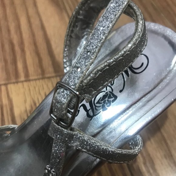 Silver Strappy Heels - Picture 4 of 7